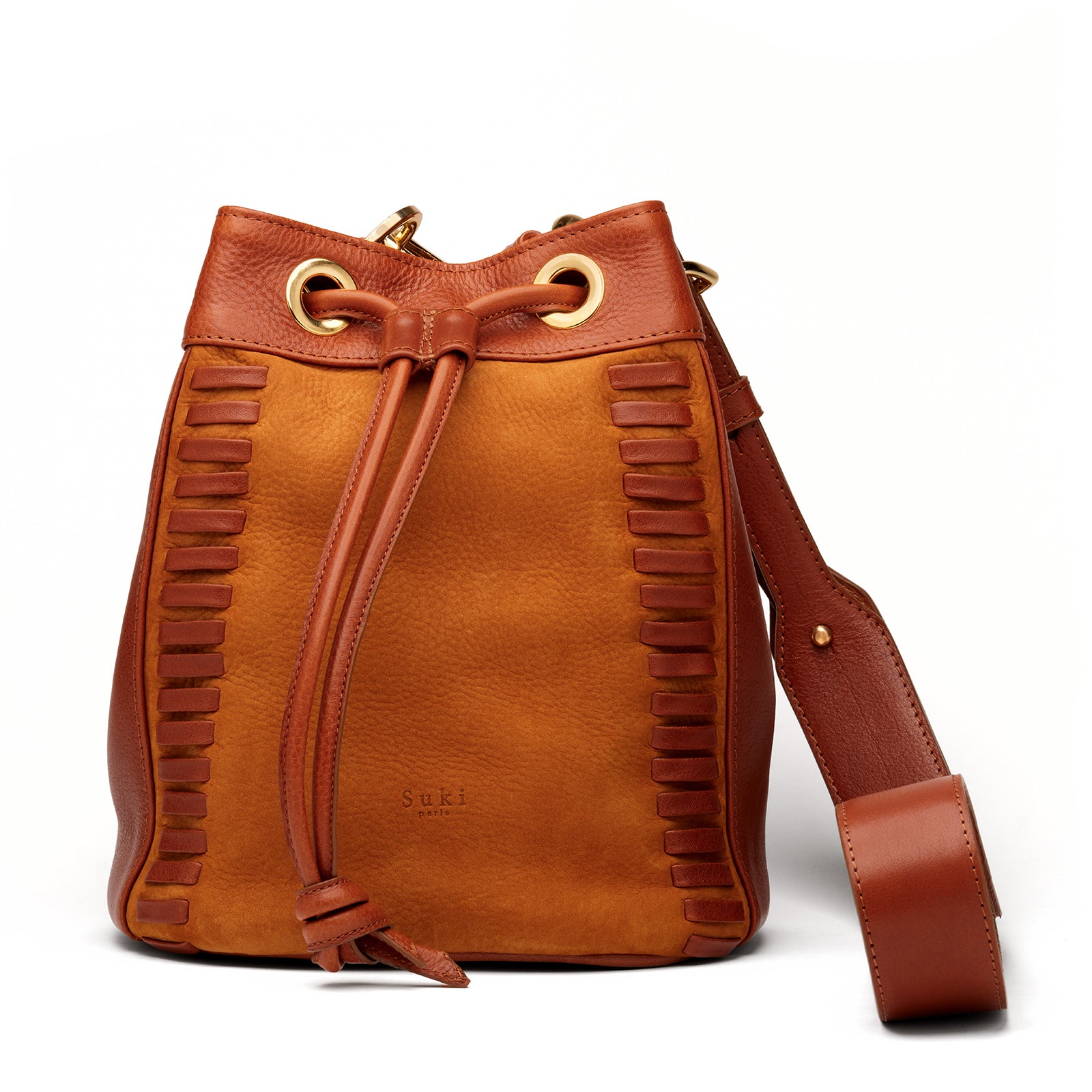 Altaï camel en cuir pleine fleur à tannage végétal — maroquinerie faite main, atelier Suki Paris