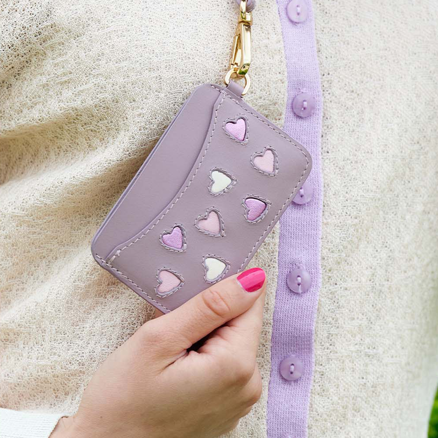 Porte-cartes cuir tannage végétal, décor cœurs fait main