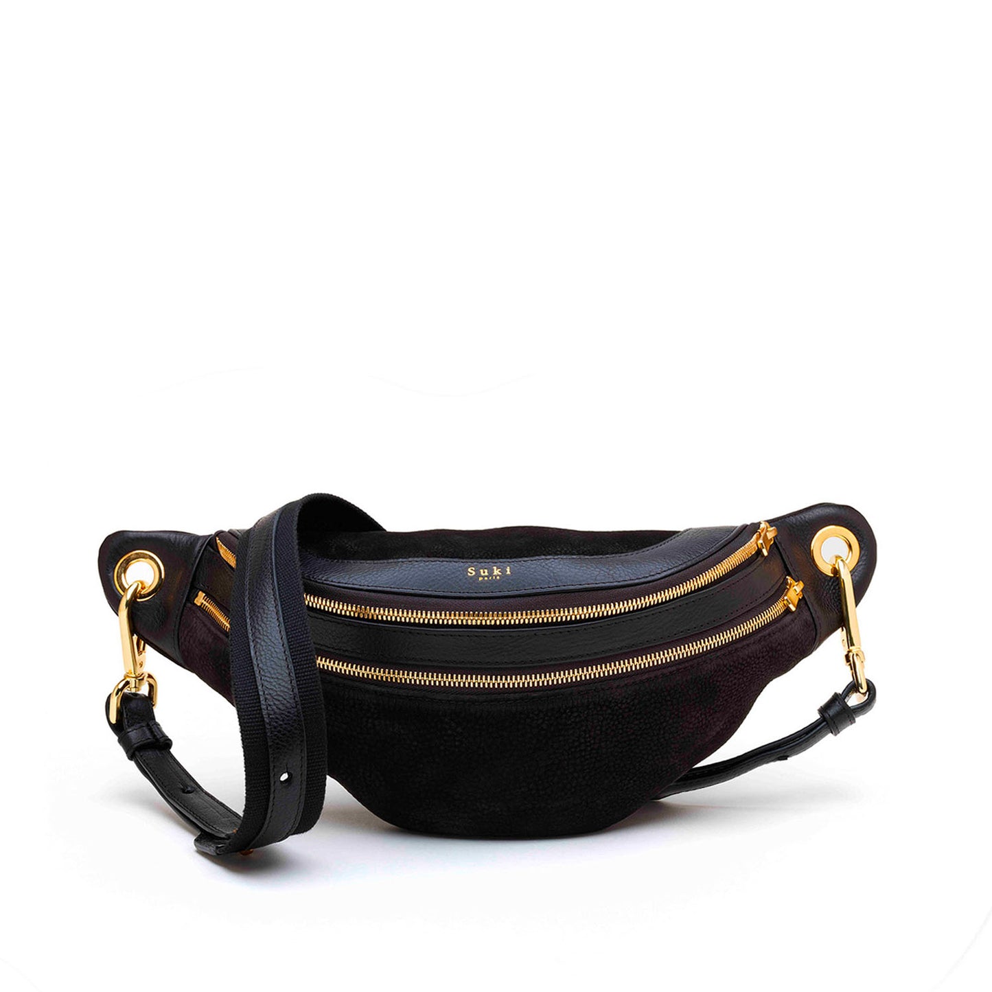 Pandora black, sac banane cuir noir créateur porté en bandoulière