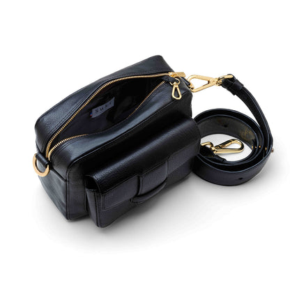 Détail cuir noir tannage végétal, camera bag Cisco Suki Paris