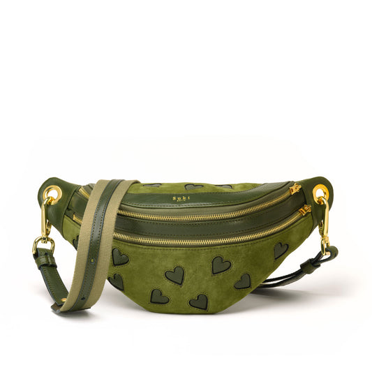 Ulysse forêt, sac banane cuir vert femme porté en bandoulière