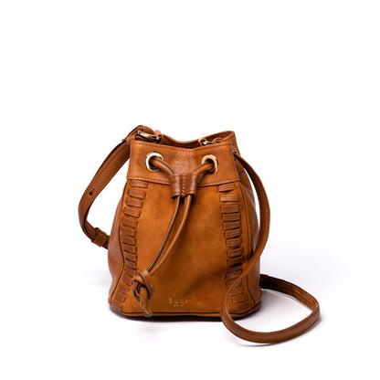 Pichu camel, sac seau cuir femme cousu main à Paris